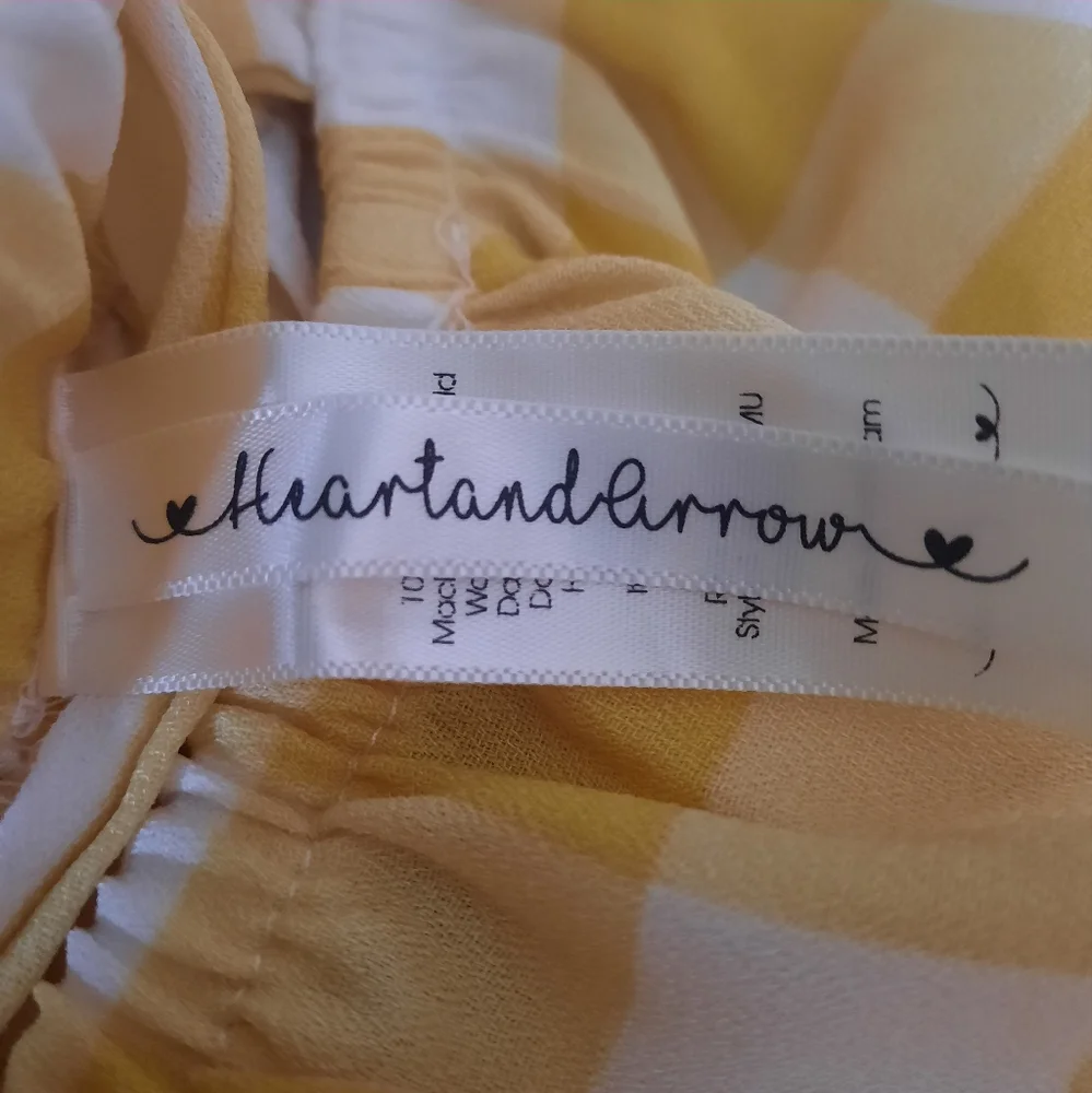 Heart & Arrow Girl's Gingham Crop Top Skirt 2 Piece Outfit Set Size 5 Yellow - Picture 3 of 4